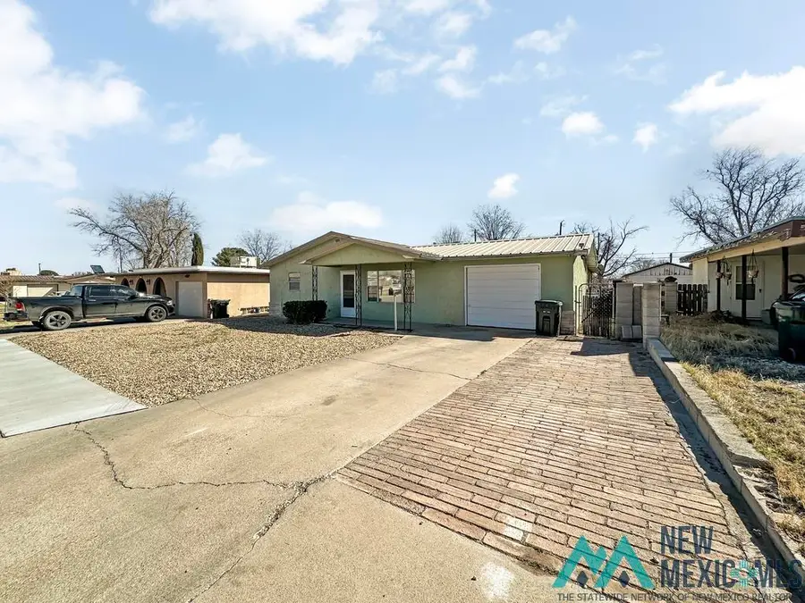 1040 N Pate Street, Carlsbad, NM 88220 - #2