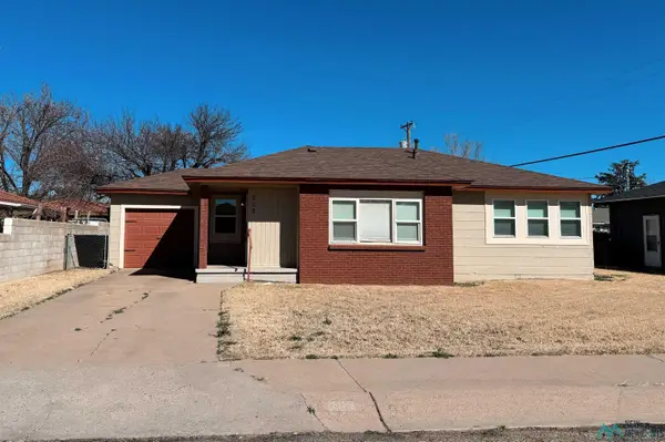 212 W Plains, Clovis, NM 88101