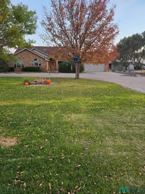 909 State Road 77 Road, Clovis, NM 88101