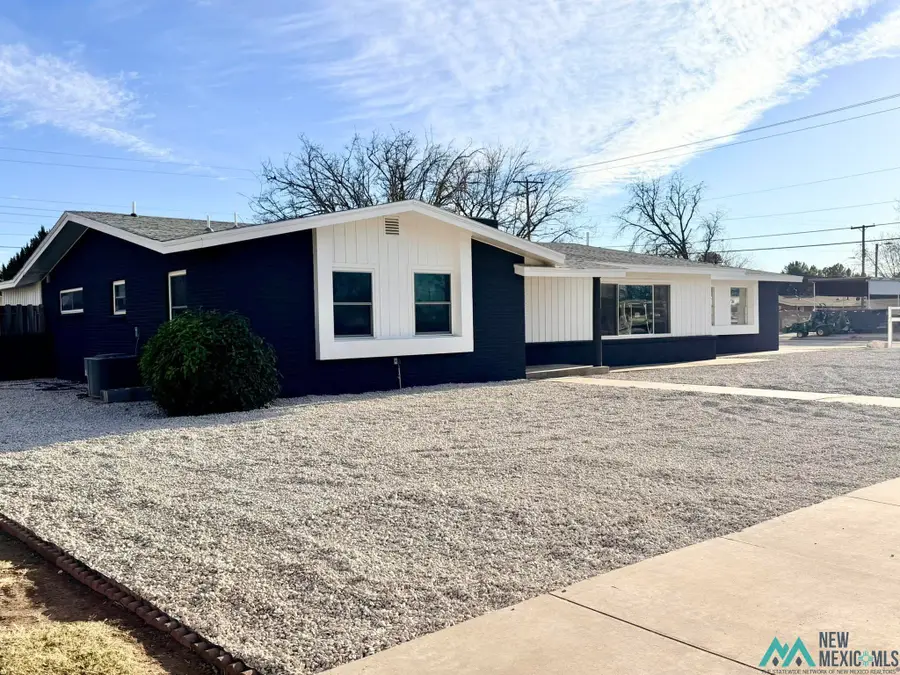 606 S Adams Drive, Roswell, NM 88203 - #3