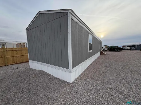 21 Nogal Street, Alamogordo, NM 88310