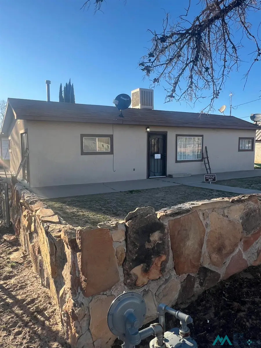 204 Coleman Street, Truth Or Consequences, NM 87901 - #2