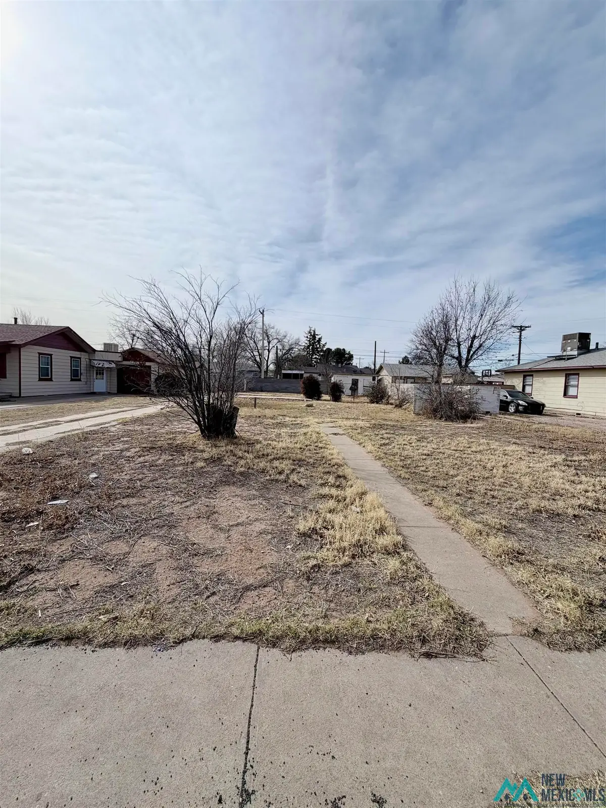 311 E Green Acres Drive, Hobbs, NM 88240 - #1