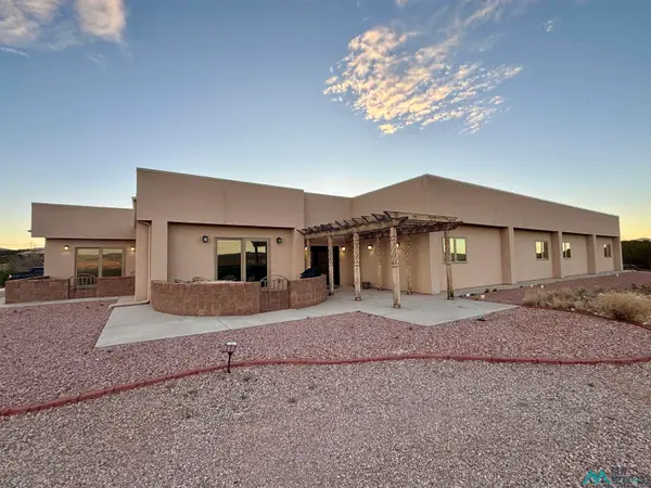 Clark Road, Grants, NM 87020