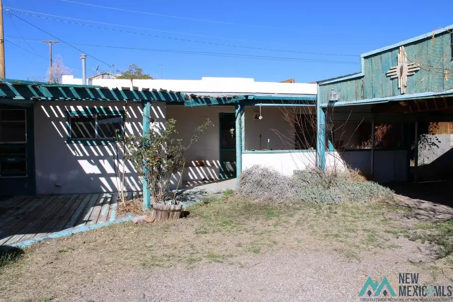 825 W 4th Avenue, Truth Or Consequences, NM 87901 - #3