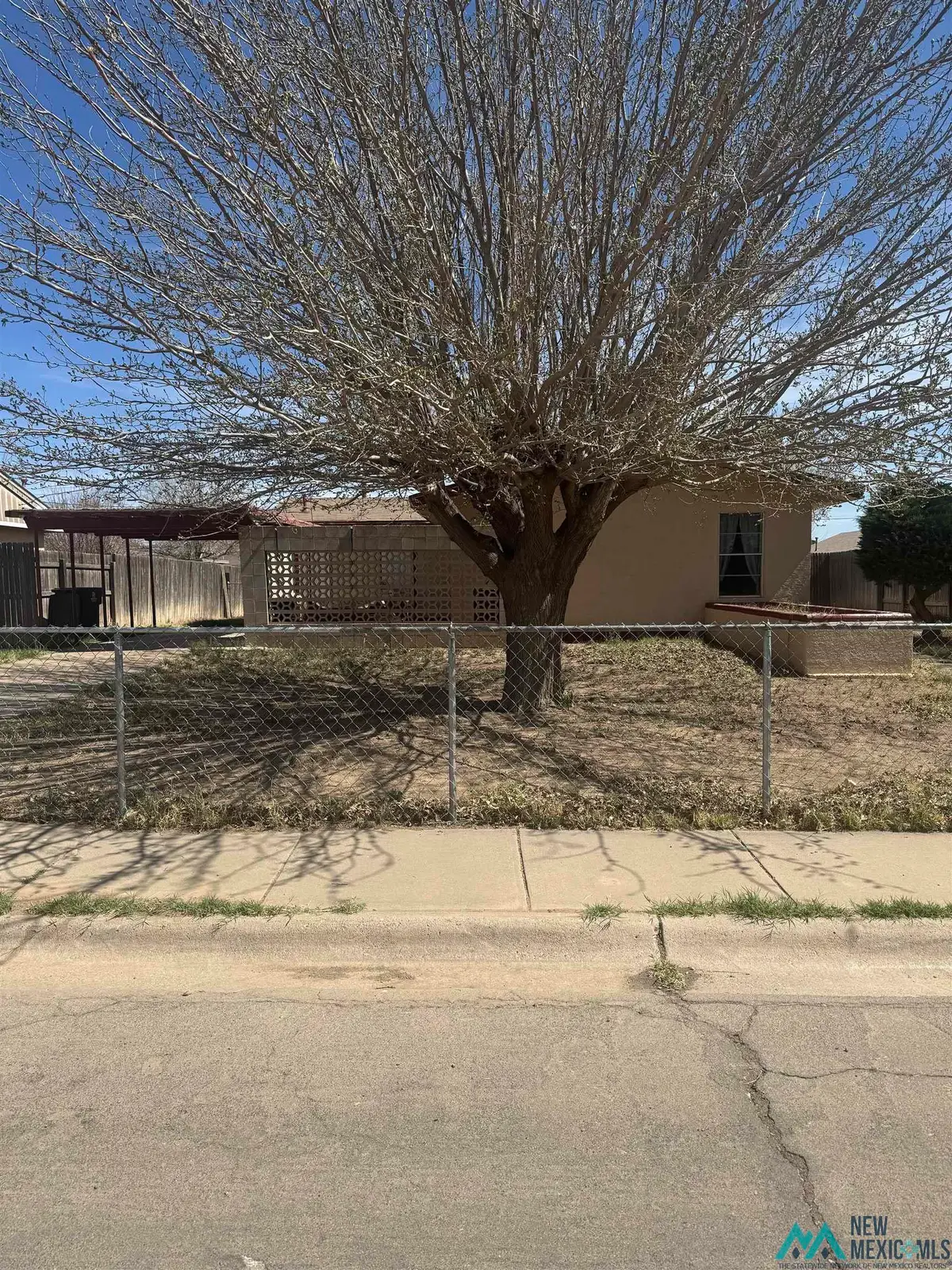 2705 Largo, Roswell, NM 88201 - #1