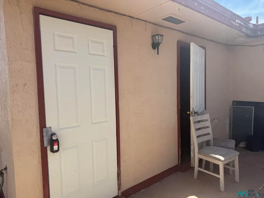 2705 Largo, Roswell, NM 88201 - #3