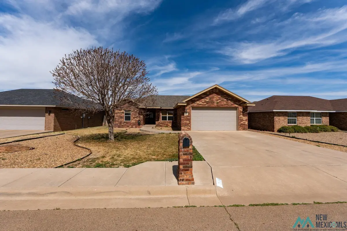 2404 Cobblestone Circle, Clovis, NM 88101 - #1