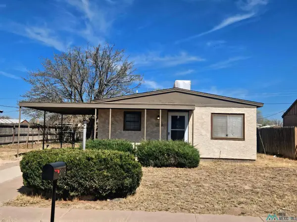 1203 Pecan Drive, Roswell, NM 88201