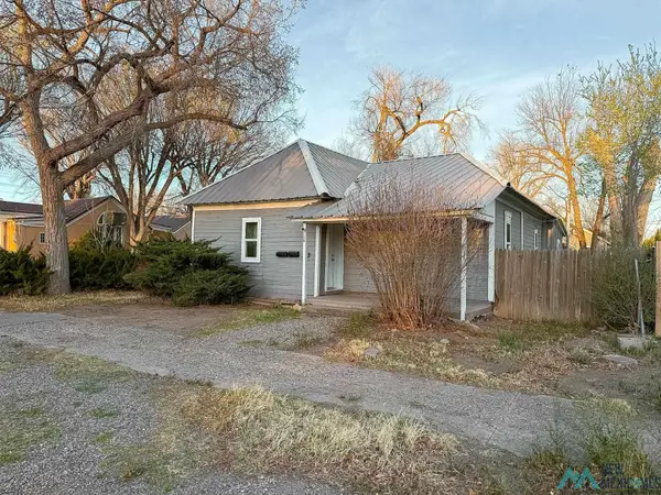 107 S Lea Avenue, Roswell, NM 88201