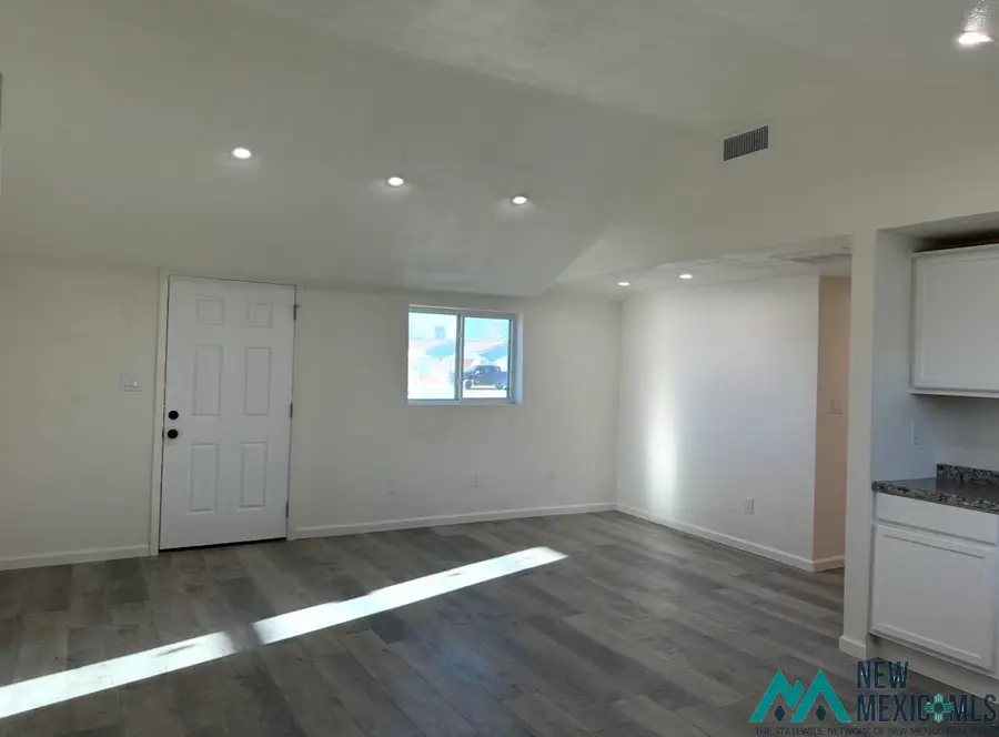1907 Hermosa Drive, Artesia, NM 88201 - #2