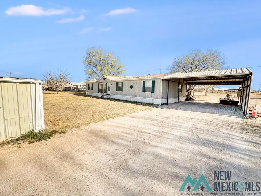 405 E Teague Drive, Hobbs, NM 88242 - #2