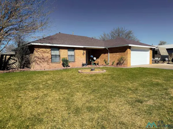 2902 Princeton Drive, Roswell, NM 88203