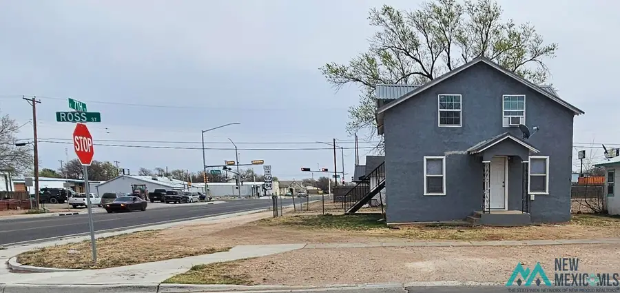 711 E 7th Street, Clovis, NM 88101 - #2