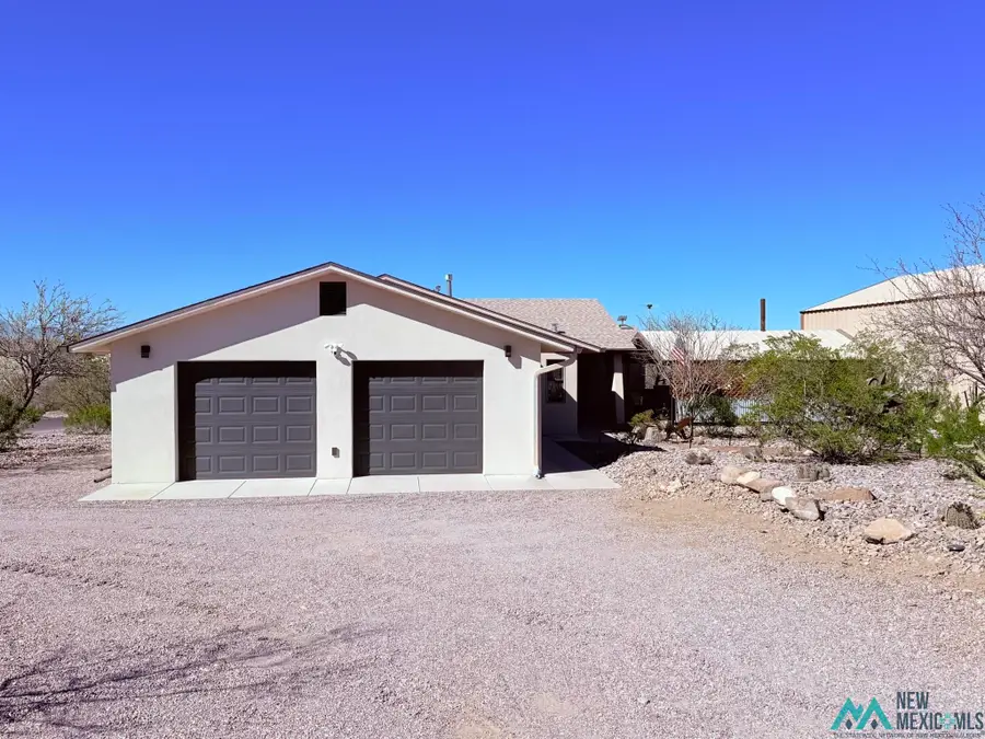 101 Mimbres Drive, Elephant Butte, NM 87935 - #3