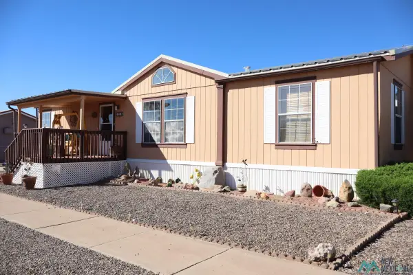 3018 Las Cruces St, Deming, NM 88030