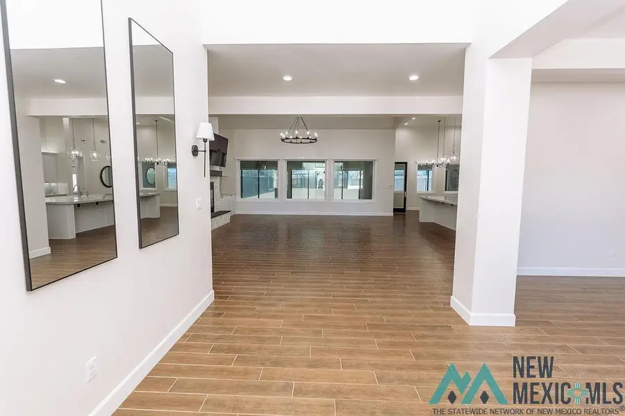 1610 N Mesa Street, Carlsbad, NM 88220 - #3