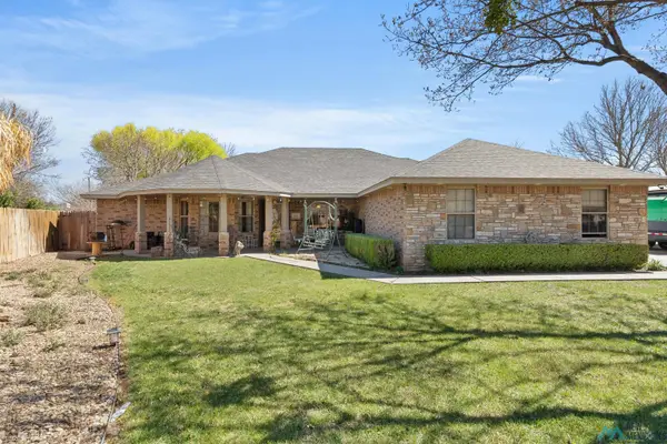 1633 Arbor Drive, Clovis, NM 88101