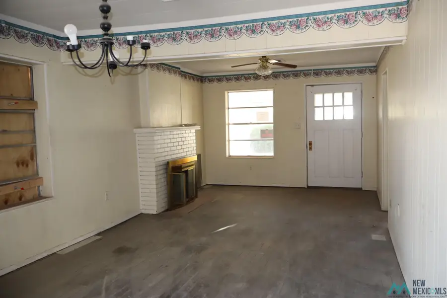 221 S Granite St, Deming, NM 88030 - #3