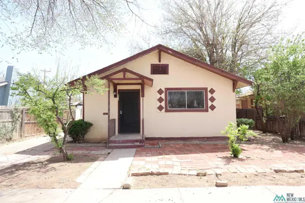 608 W Alameda Street, Roswell, NM 88201