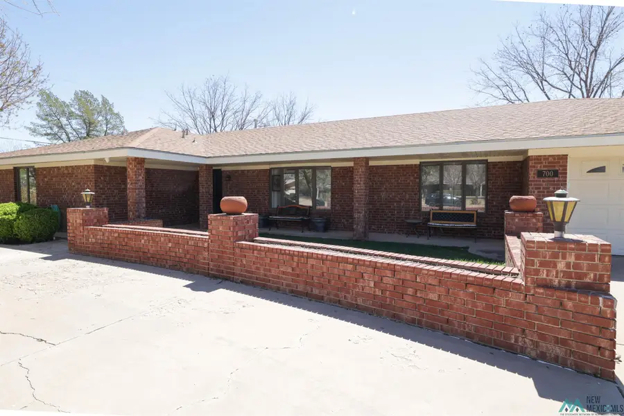 700 Three Cross Drive, Roswell, NM 88201 - #3