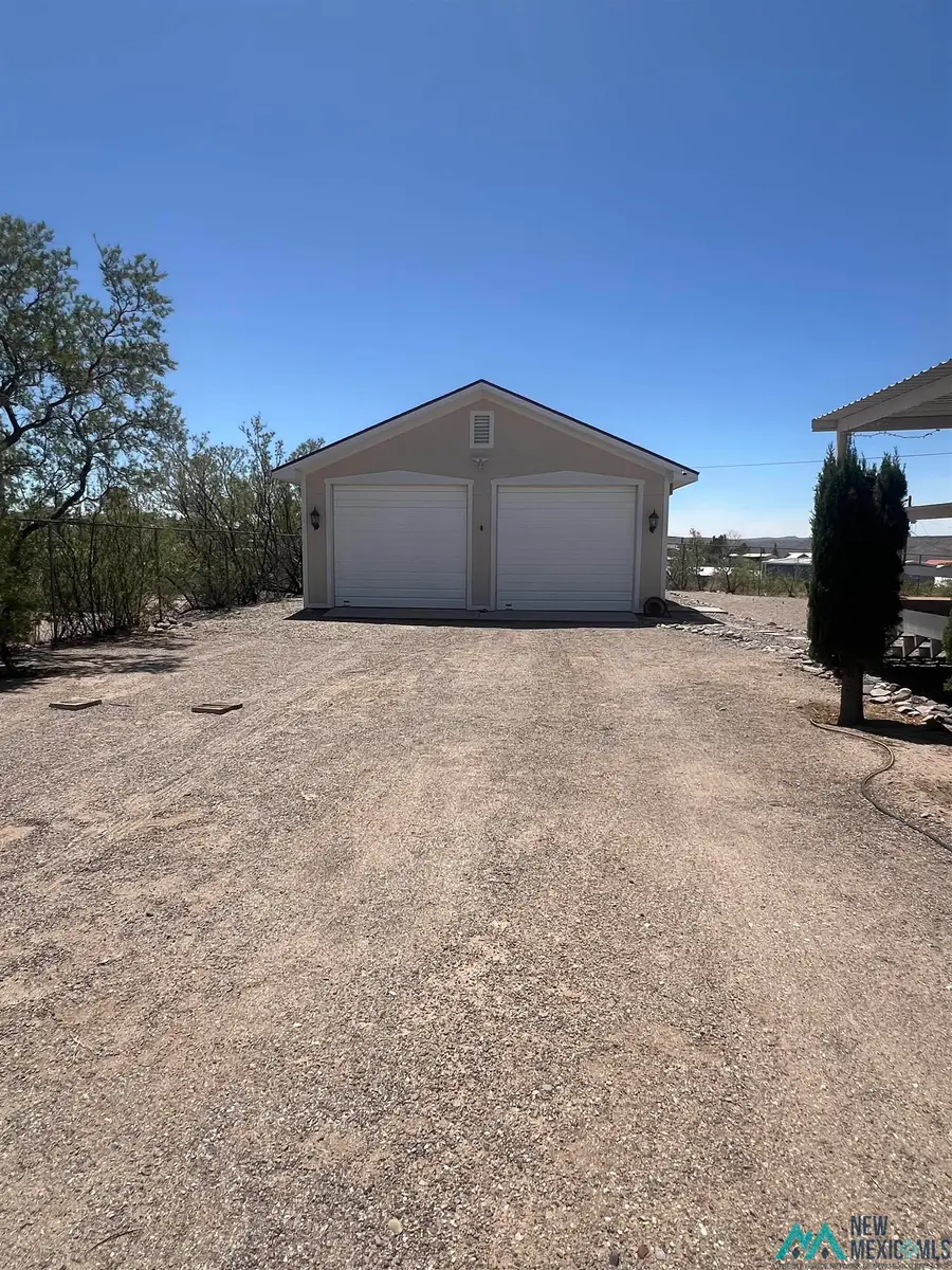 200 Trinity Avenue, Elephant Butte, NM 87935 - #2