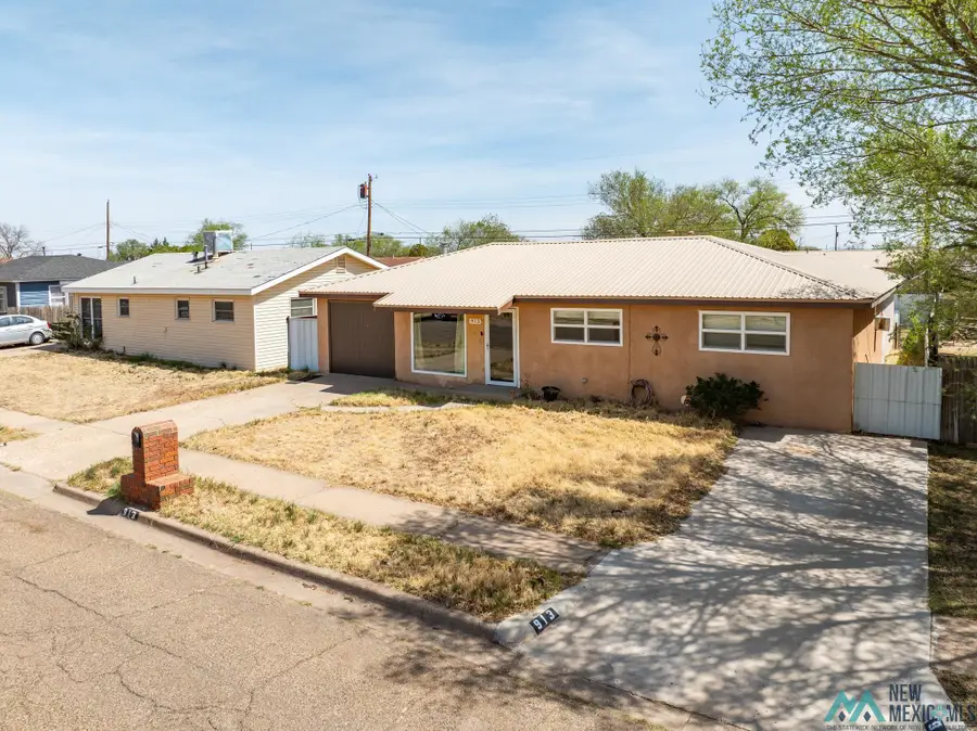 913 Mora Street, Clovis, NM 88101 - #2