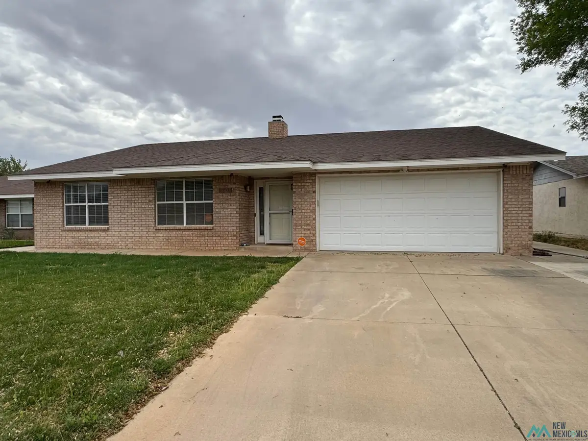 1601 W Bullock Avenue, Artesia, NM 88210 - #1