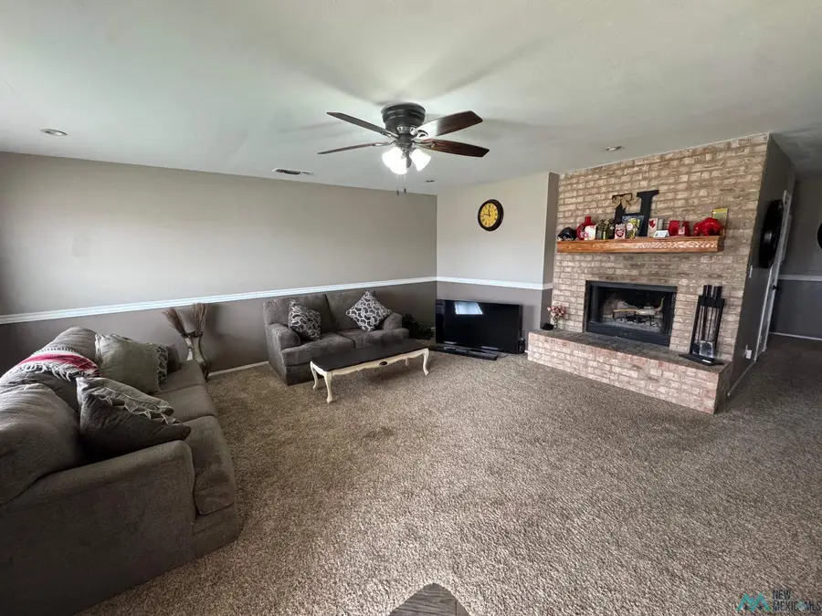 1601 W Bullock Avenue, Artesia, NM 88210 - #2