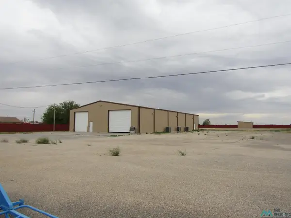 27 W Compress Road, Artesia, NM 88210