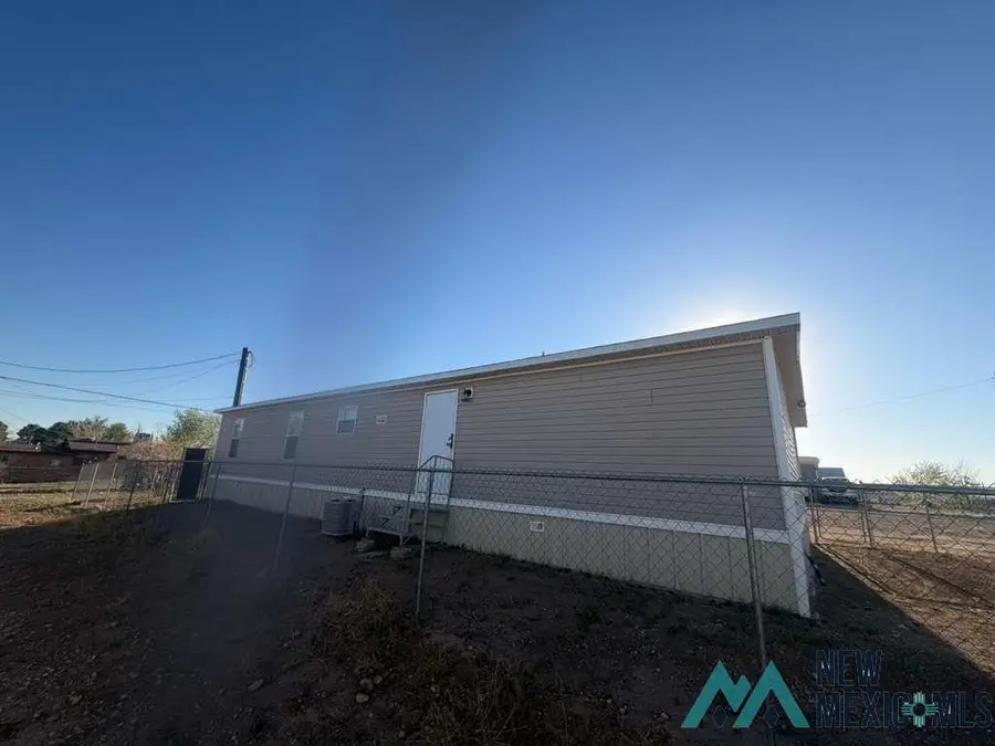 415 Tampico Street, Carlsbad, NM 88220 - #3