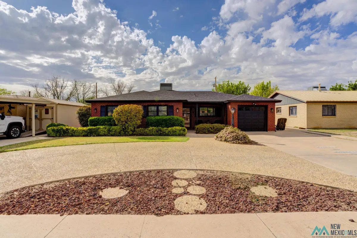 301 W Mesa Drive, Hobbs, NM 88240 - #1