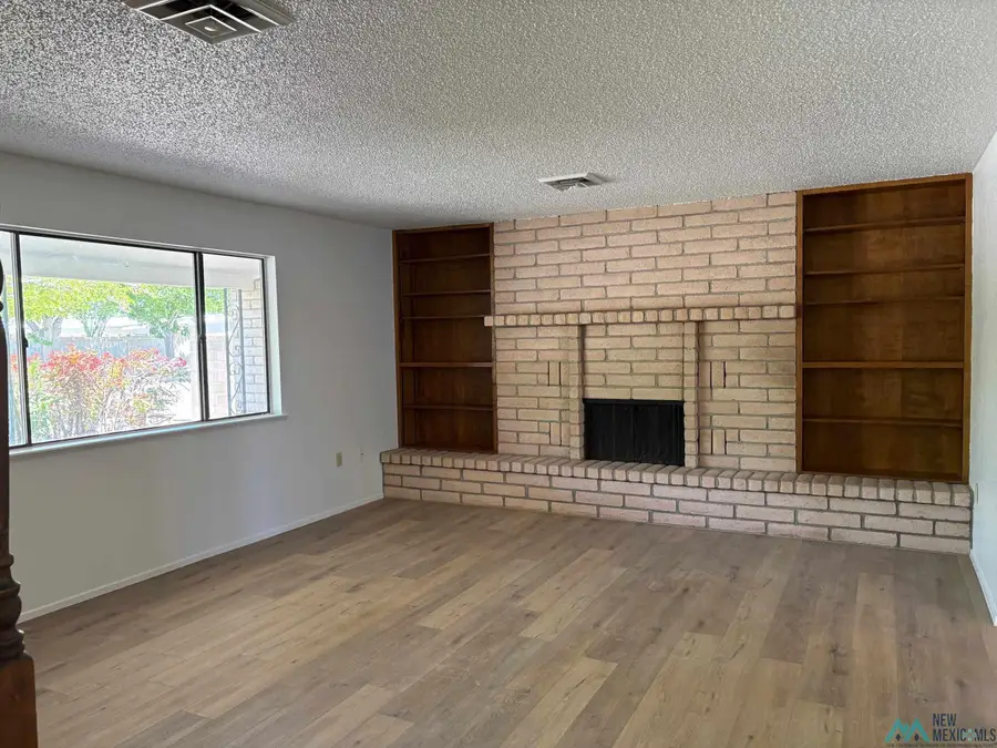 1600 E Holly St, Deming, NM 88030 - #2