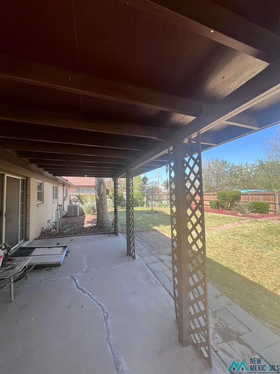 1005 Avenida Del Sumbre, Roswell, NM 88203 - #2