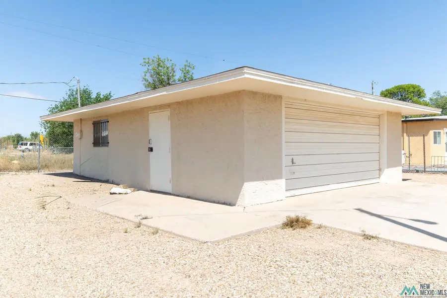 110 Wooldridge Avenue, Roswell, NM 88201 - #2