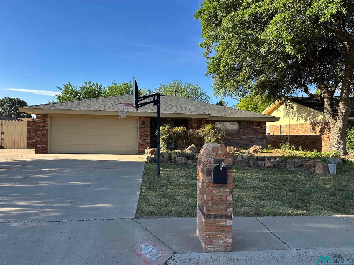 921 Jicarilla Street, Hobbs, NM 88240 - #1