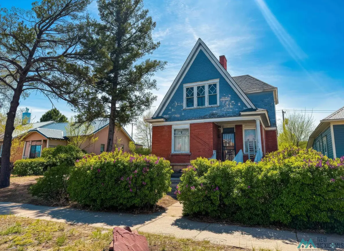 921 8th Street, Las Vegas, NM 87701 - #1