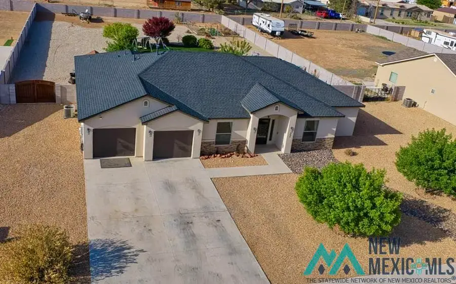 304 Warachie Lane, Carlsbad, NM 88220 - #2