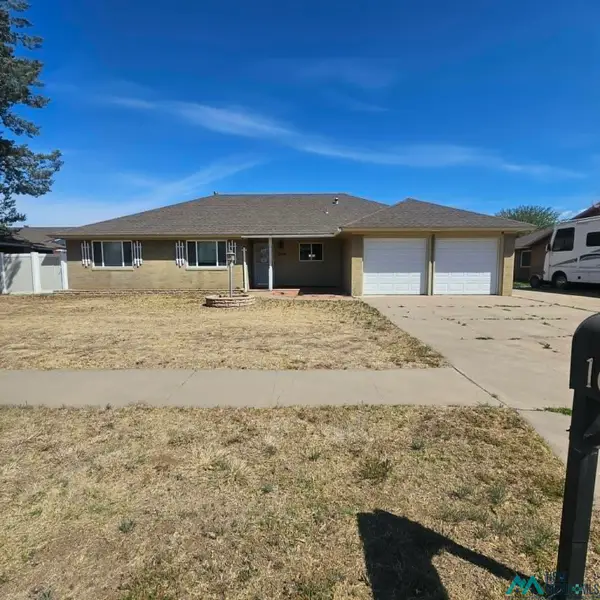 1624 Jonquil Park Drive, Clovis, NM 88101