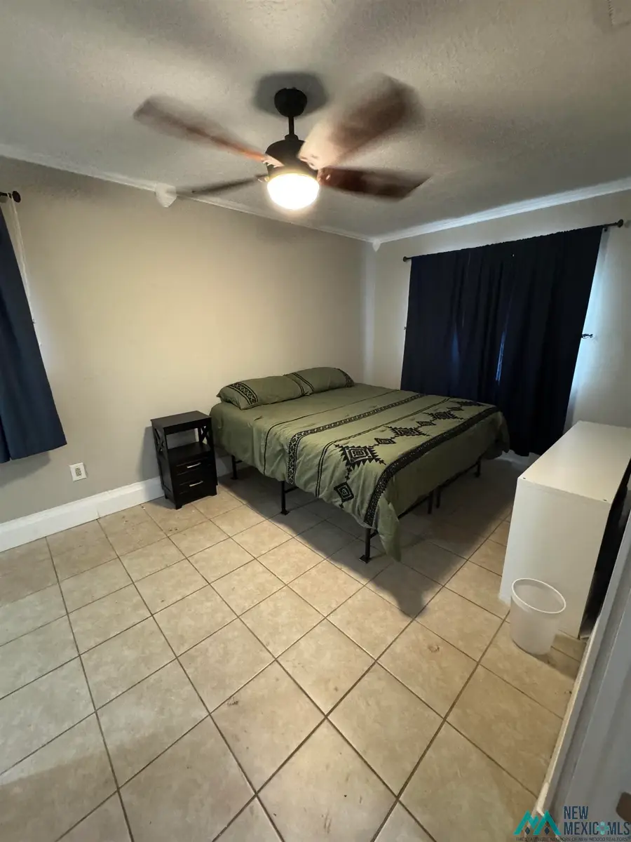 920 Valverde Street, Carlsbad, NM 88220 - #3