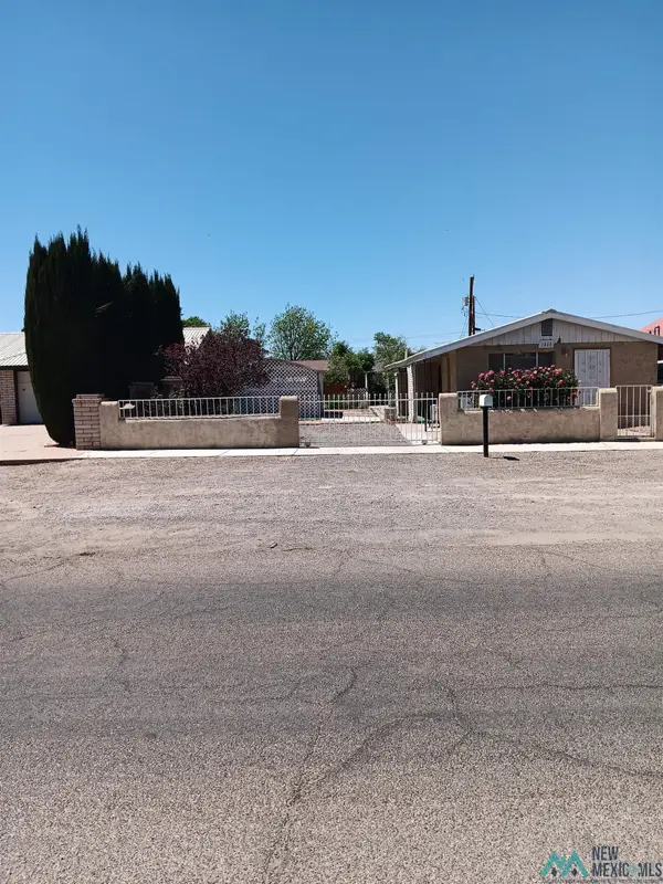 1406 Gold St Street, Deming, NM 88030