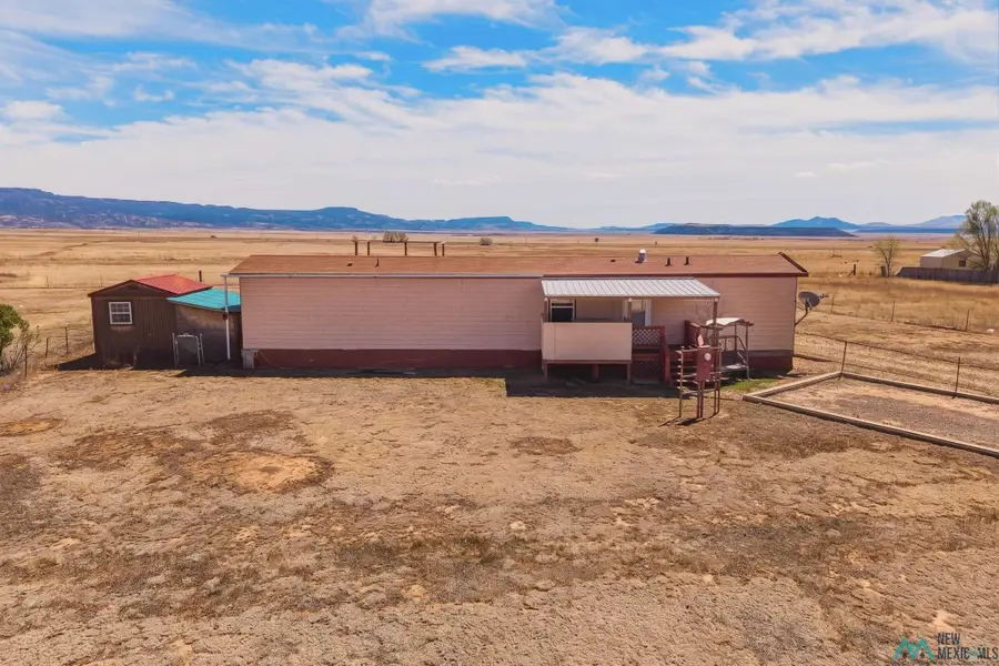 617 Gold St, Raton, NM 87740 - #3