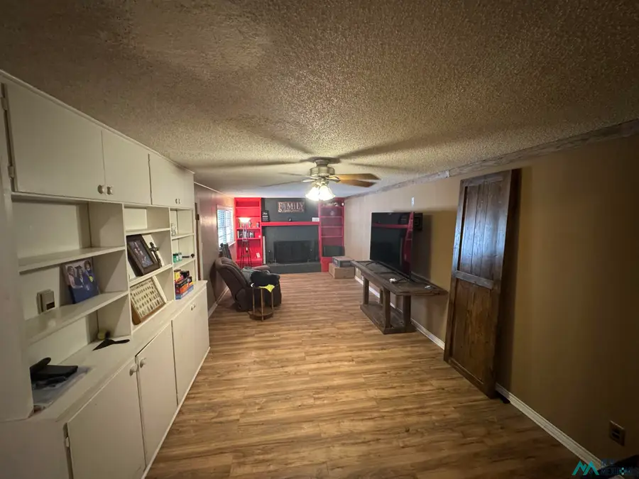 719 W Avenue I, Lovington, NM 88260 - #2