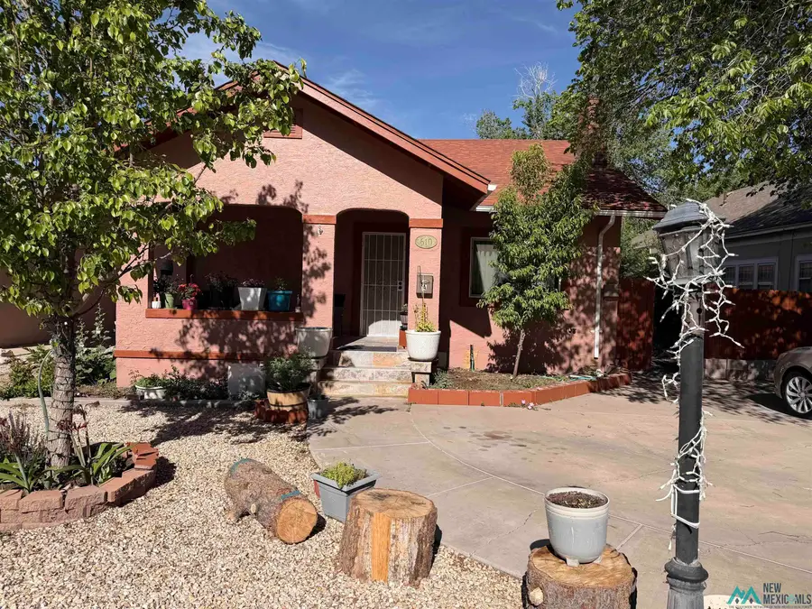 610 N Pennsylvania Avenue, Roswell, NM 88201 - #3