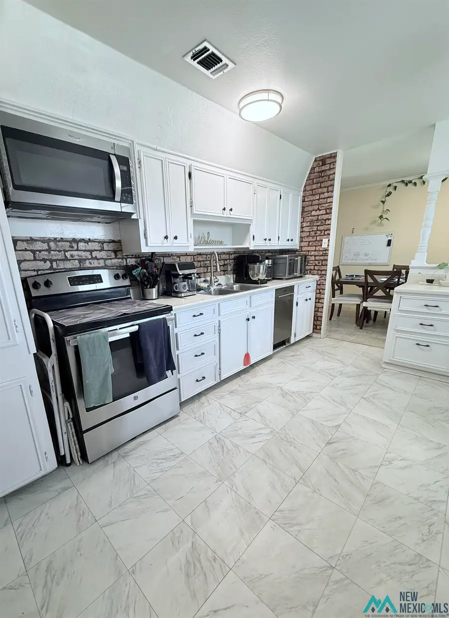 1525 W Polk Avenue, Lovington, NM 88260 - #3