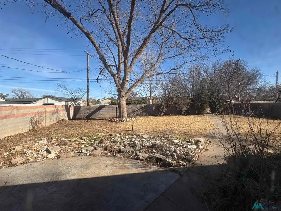1511 S Abilene, Portales, NM 88130 - #2
