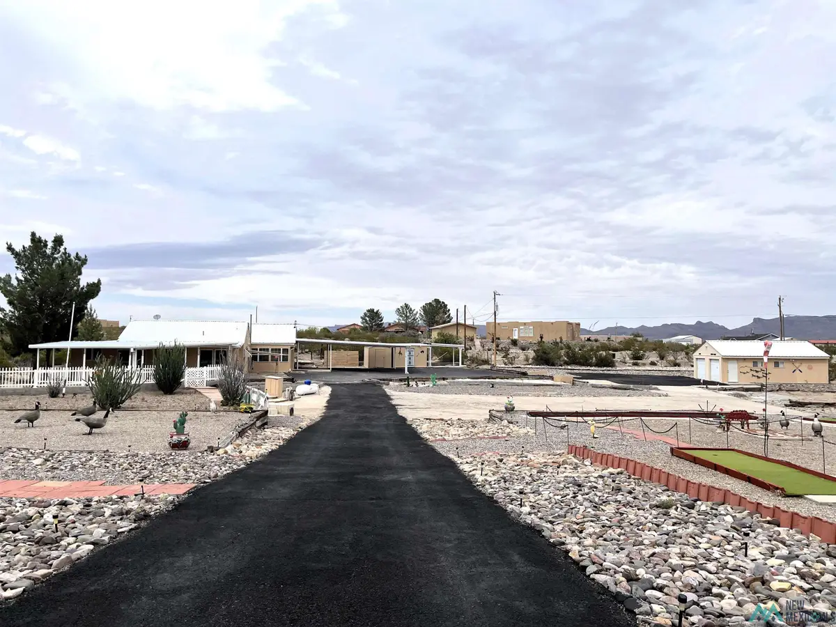 53 Underwood Boulevard, Elephant Butte, NM 87935 - #1