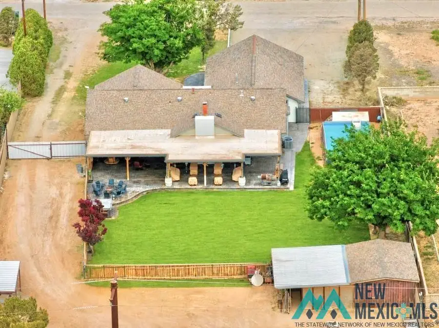 5404 Sioux, Carlsbad, NM 88220 - #2