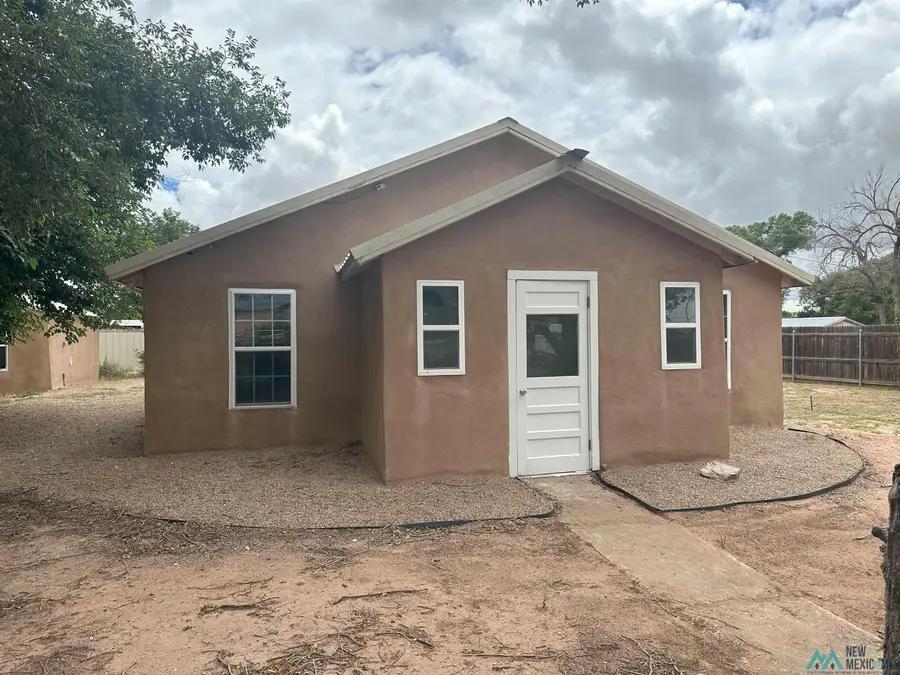 381 E Lake Ave Avenue, Fort Sumner, NM 88119 - #3