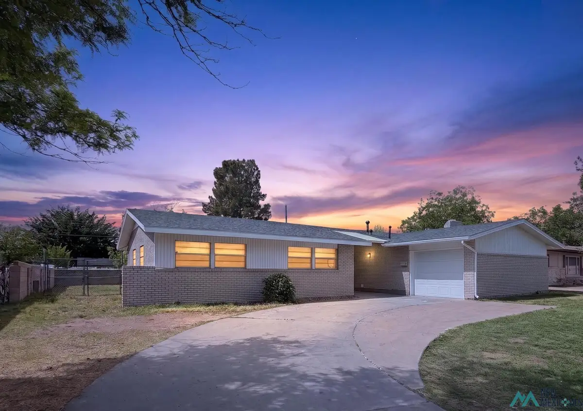 608 E Mescalero Road, Roswell, NM 88201 - #1